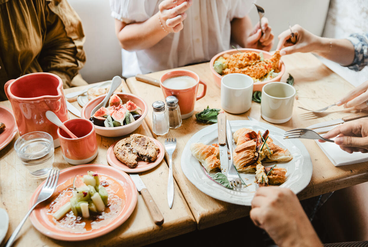 XS Canteen Terracotta Plate