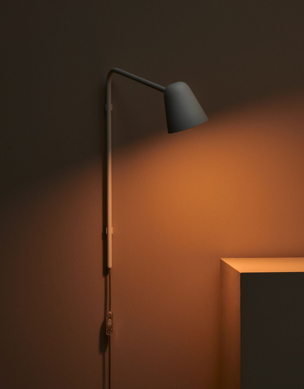 Ili Ili Coney Cone Suspension