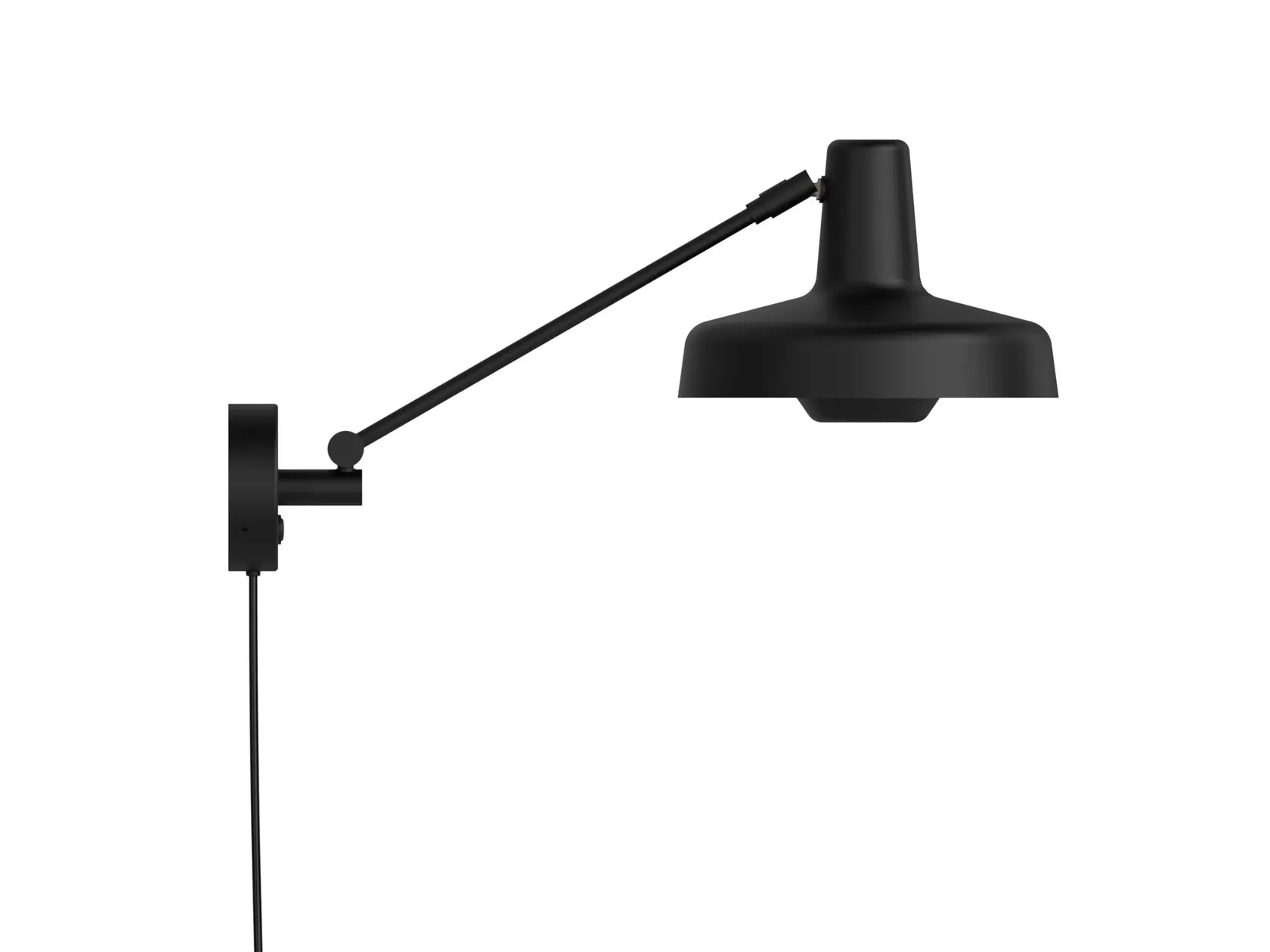 Black Arigato Short Wall