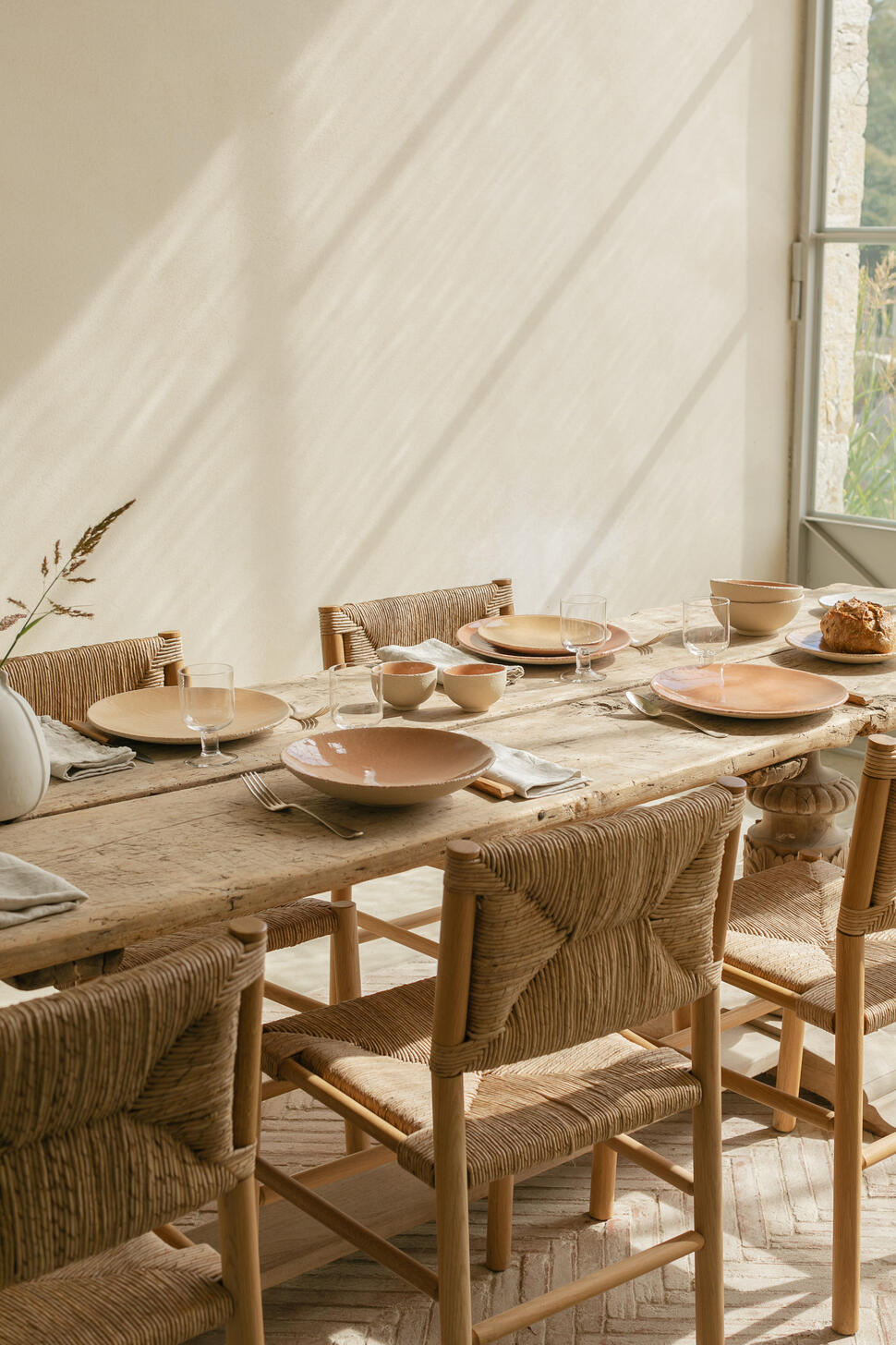 Plate L Garrigue White Peach