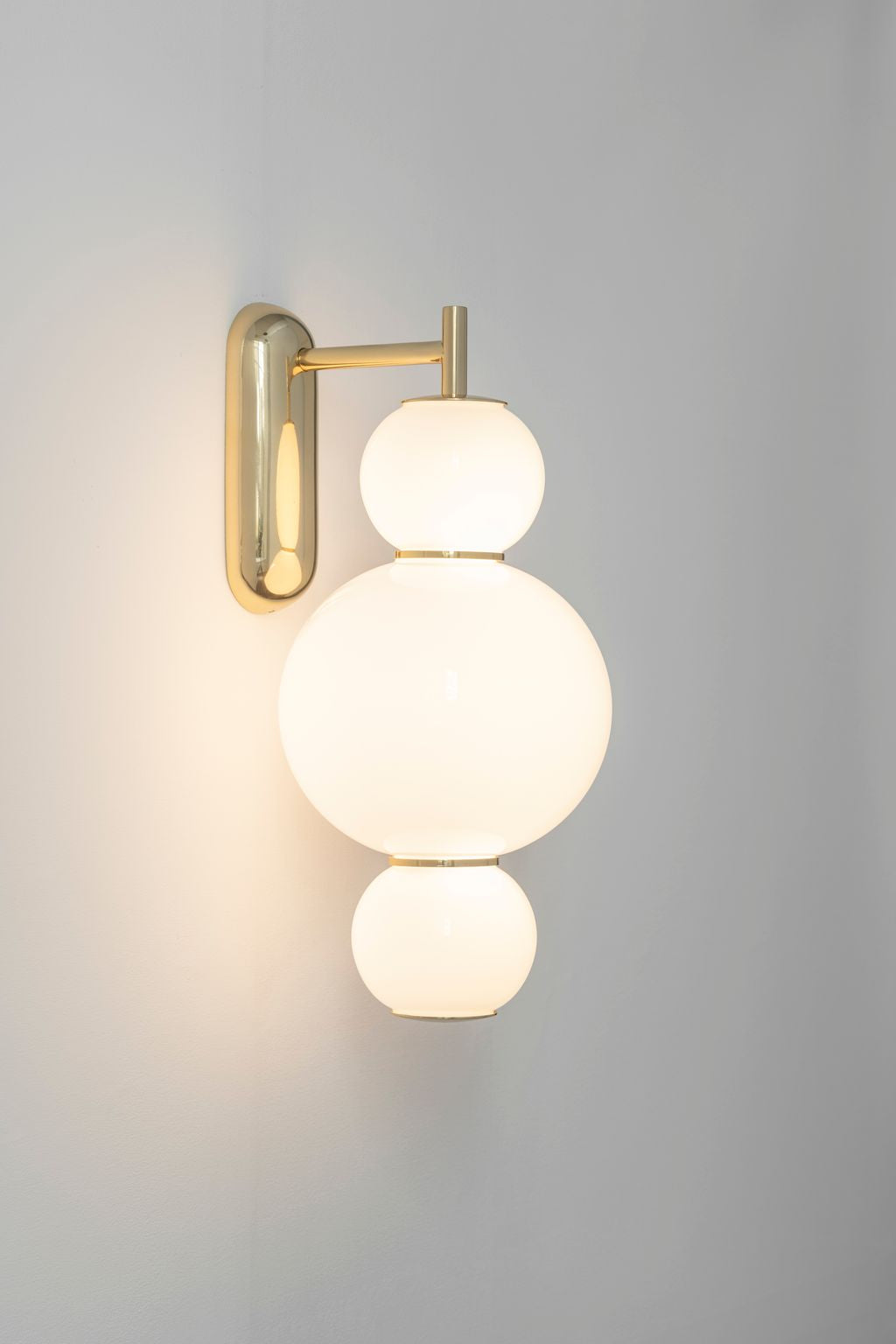 Ili Ili Coney Cone Suspension