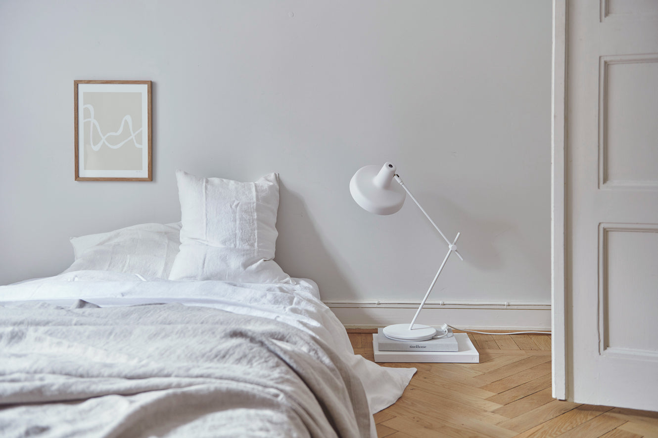 Lampe de table Palace Arigato blanc