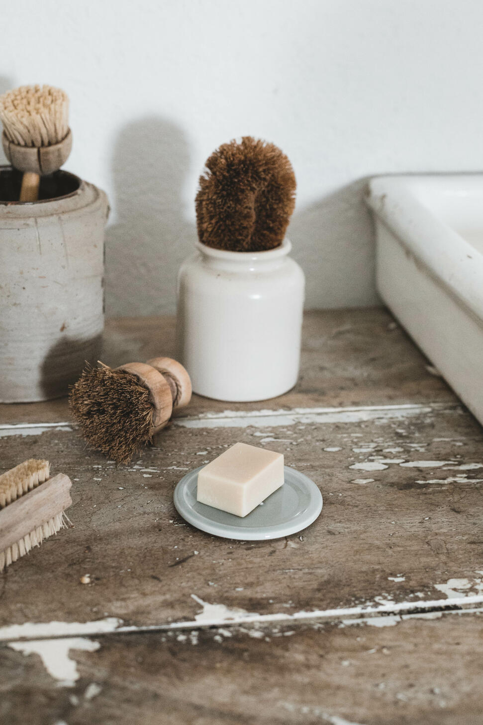 Canteen Soap Dish Oxide Grey