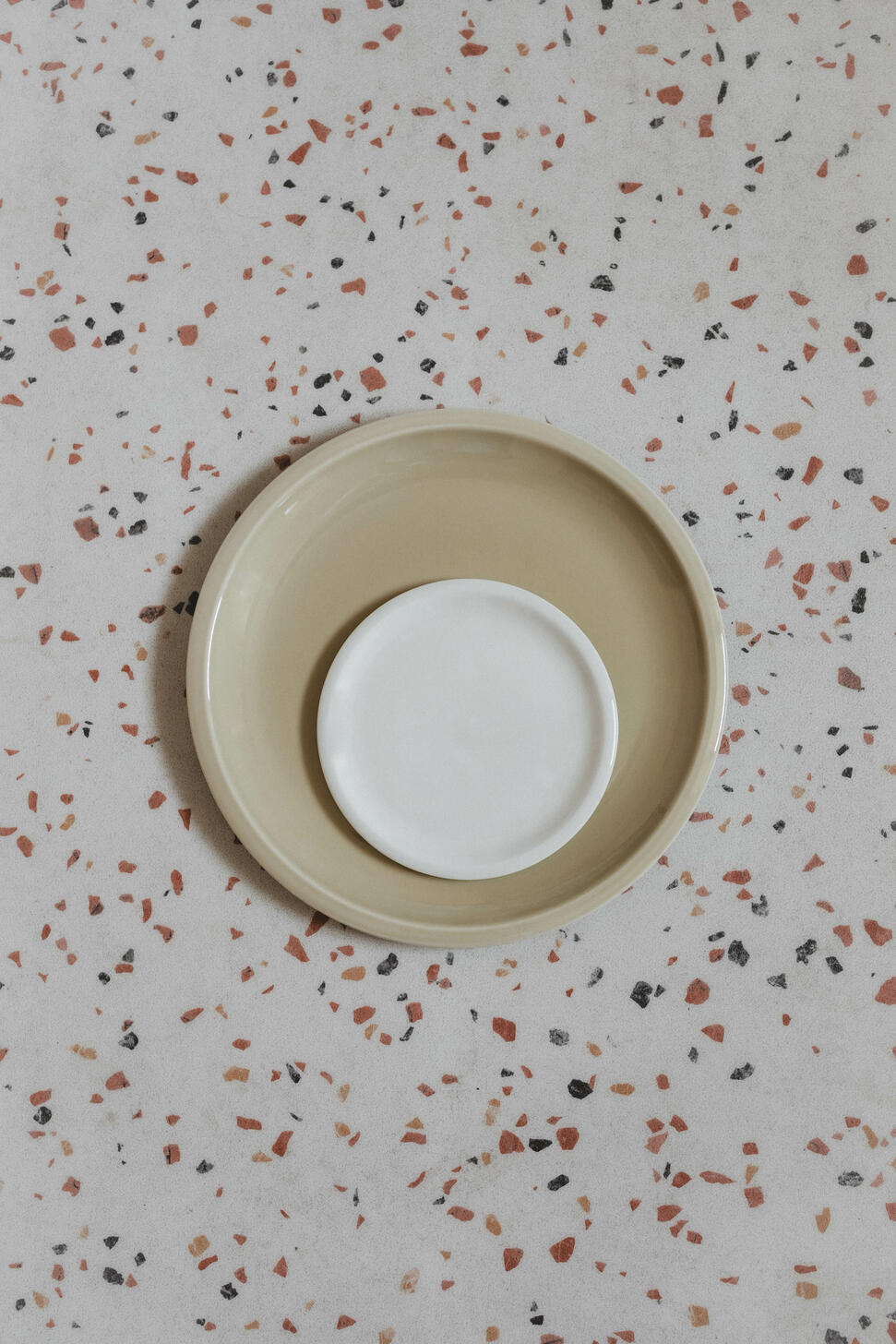 L Canteen Plate Clay Green