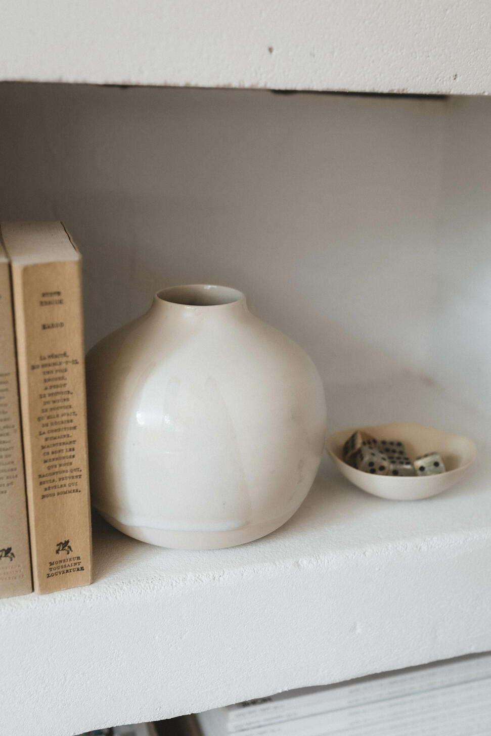 Mist Medlar Vase
