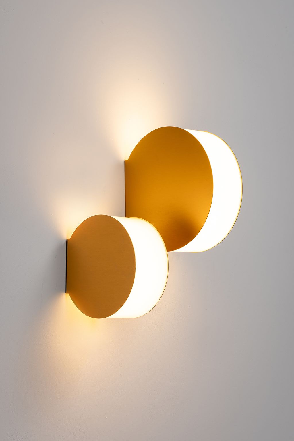 Ili Ili Coney Cone Suspension