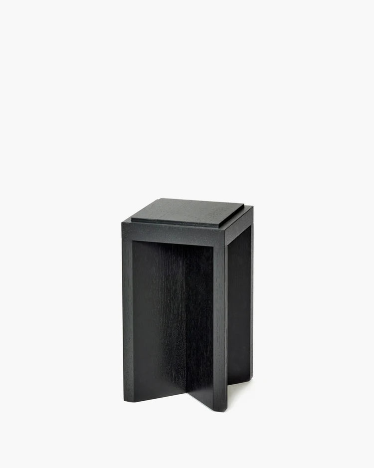 Table d'appoint chêne noir Kubé 4