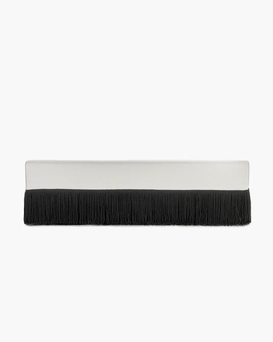Canapé avec 1 coussin blanc avec franges noires Frou