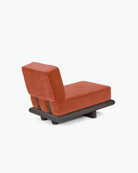 Oranje fluwelen bank + bruin eiken frame Ono 1