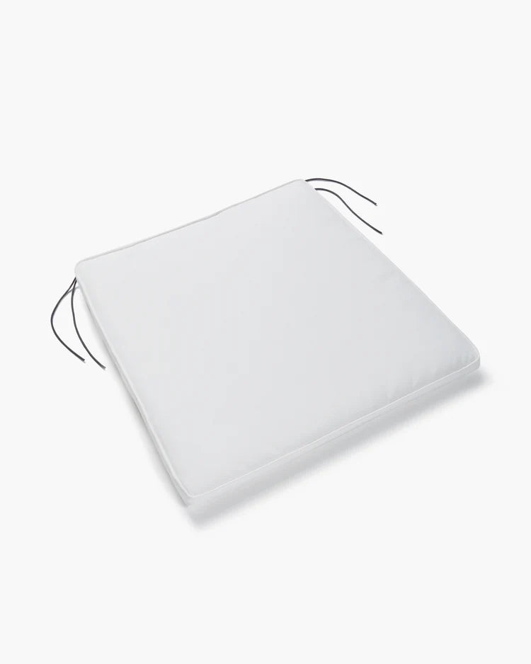 August White Outdoor Lounge Chair Kussen