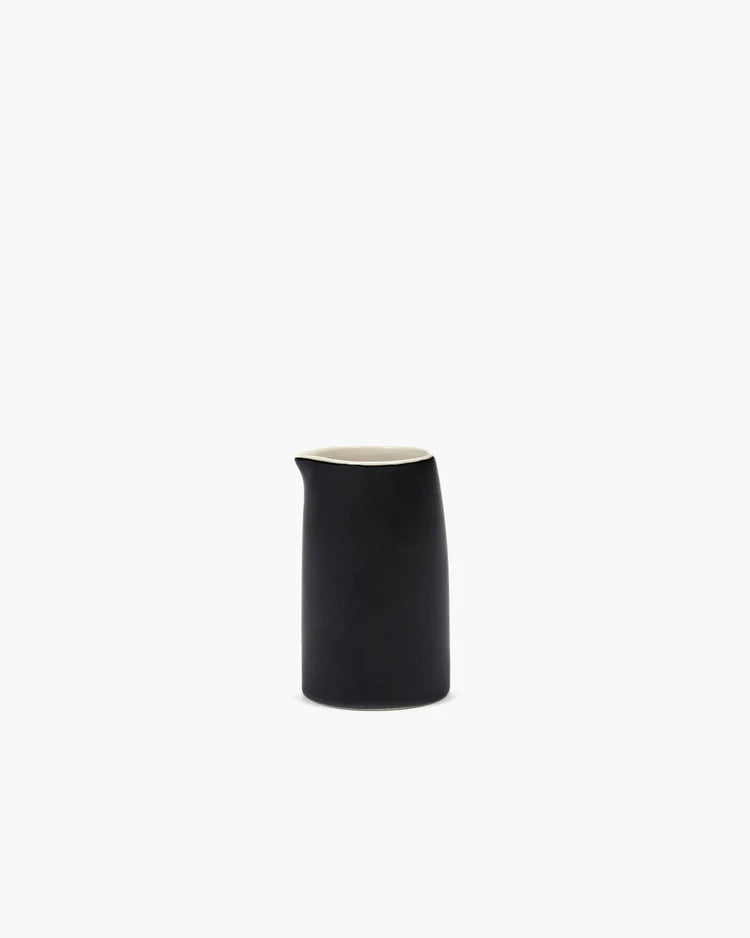 Pot à lait/crémier noir/blanc cassé Ra