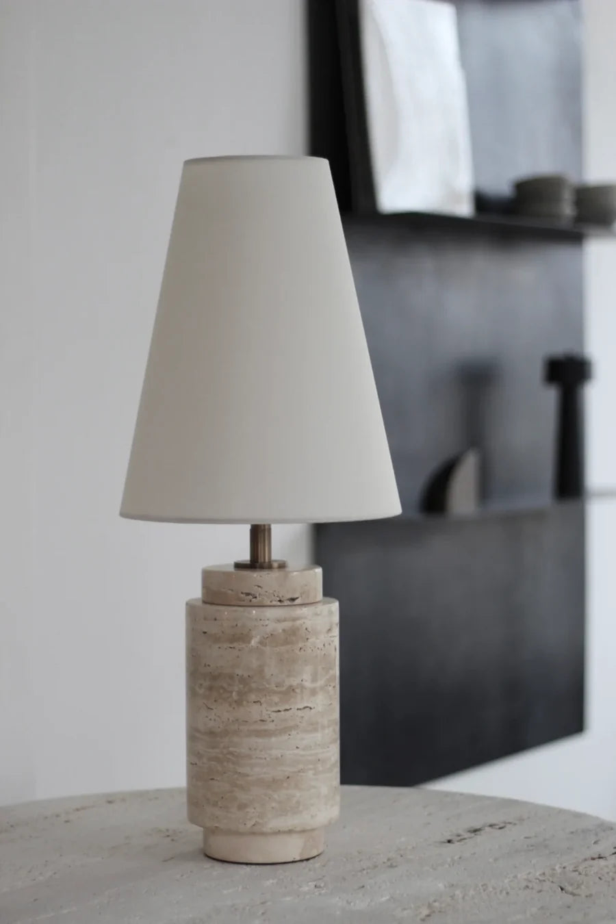 Ili Ili Coney Cone Suspension