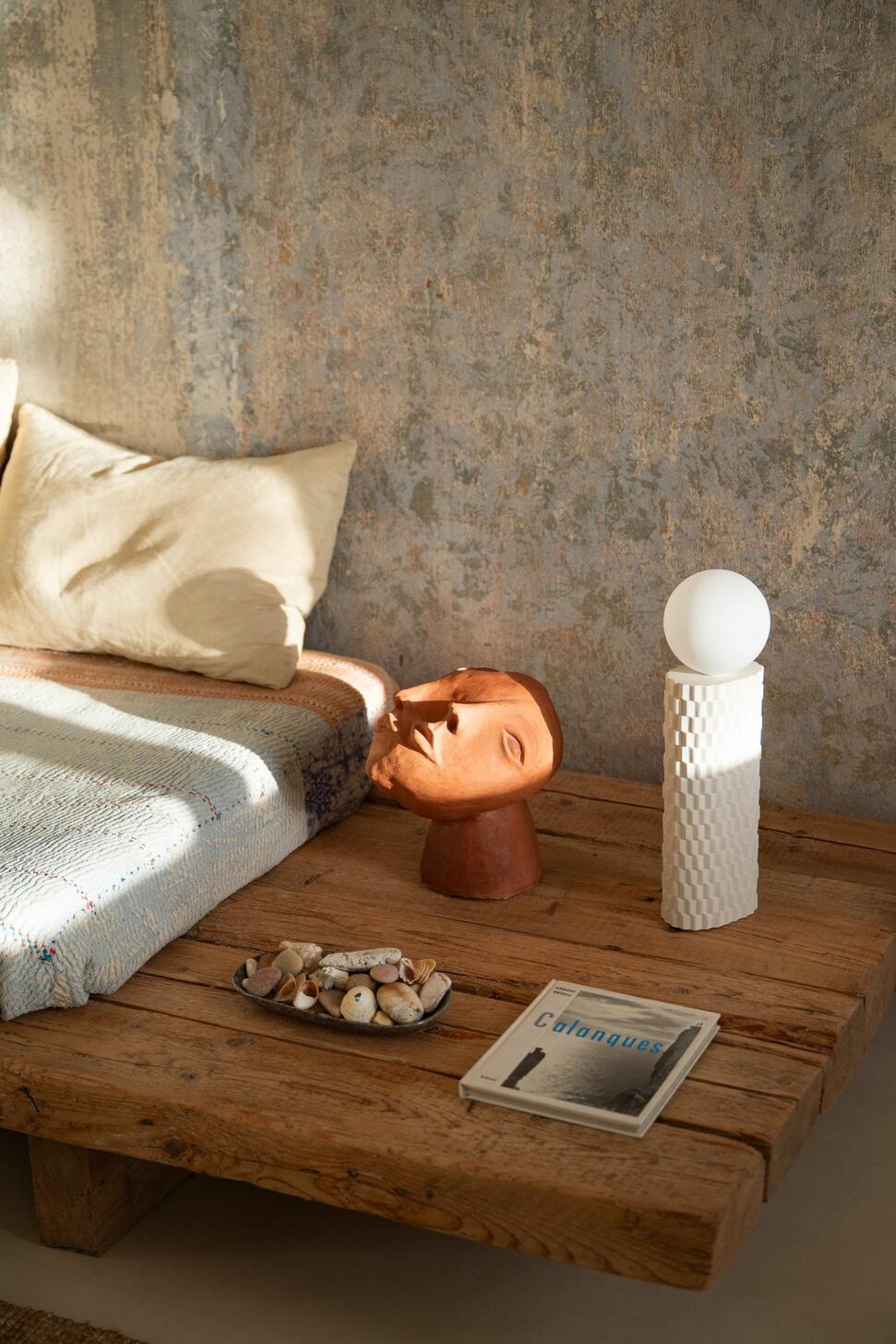 L Sillage Shell Lamp