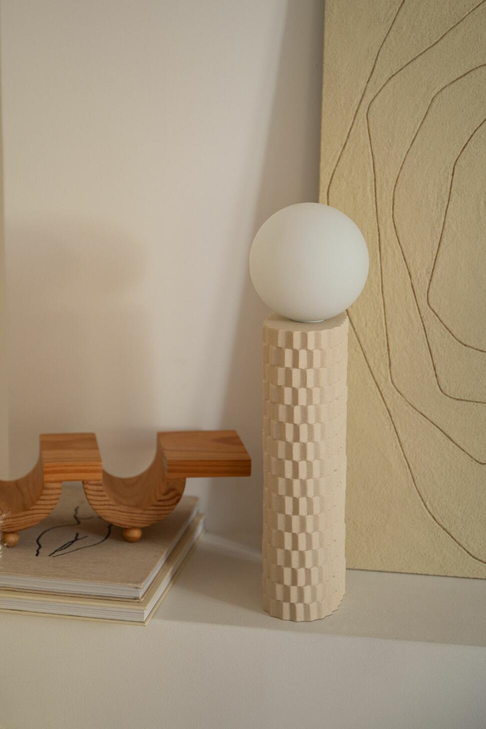 L Sillage Pebble Lamp