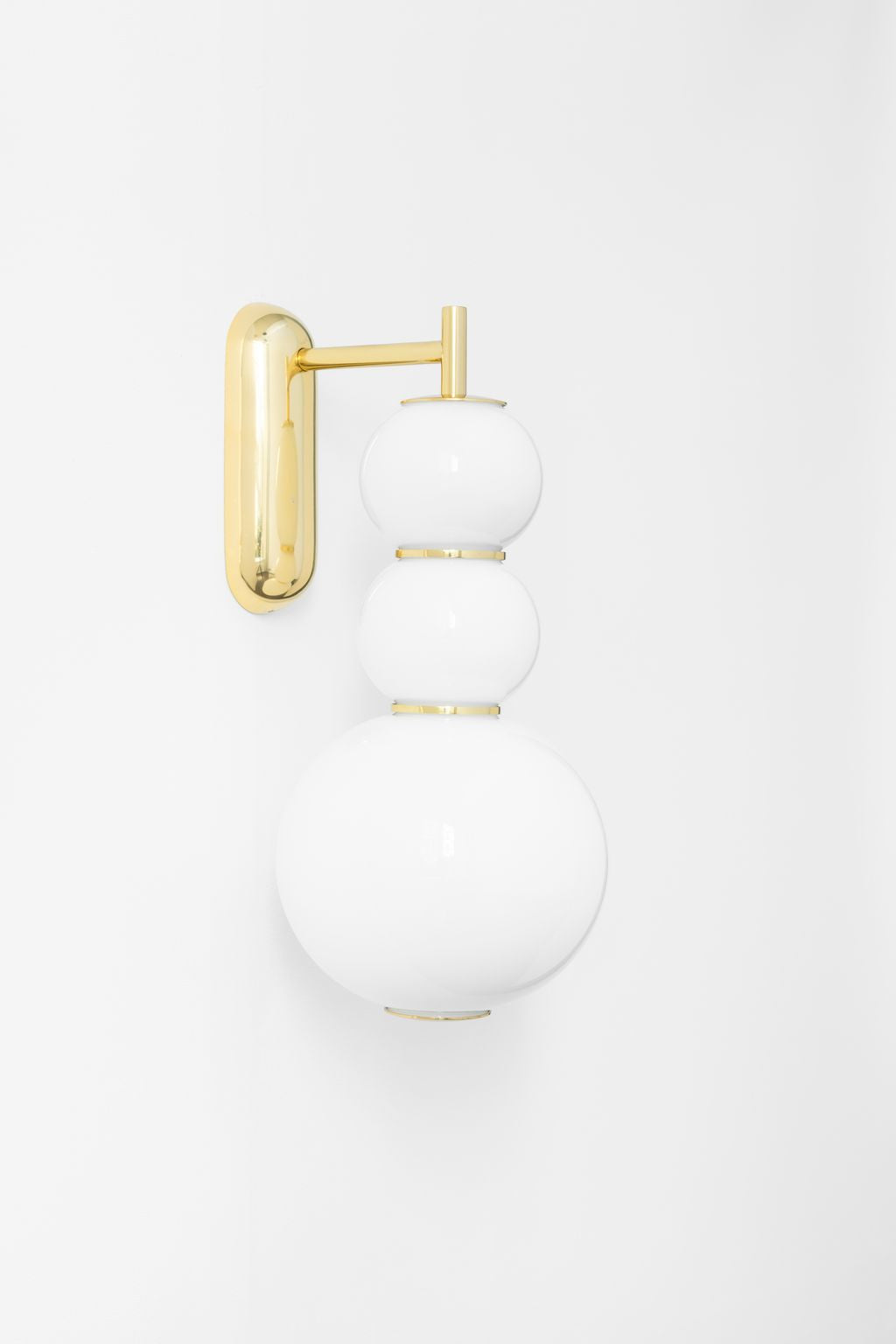 Ili Ili Coney Cone Suspension