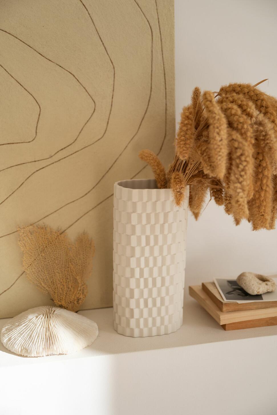 Shell Trail Vase