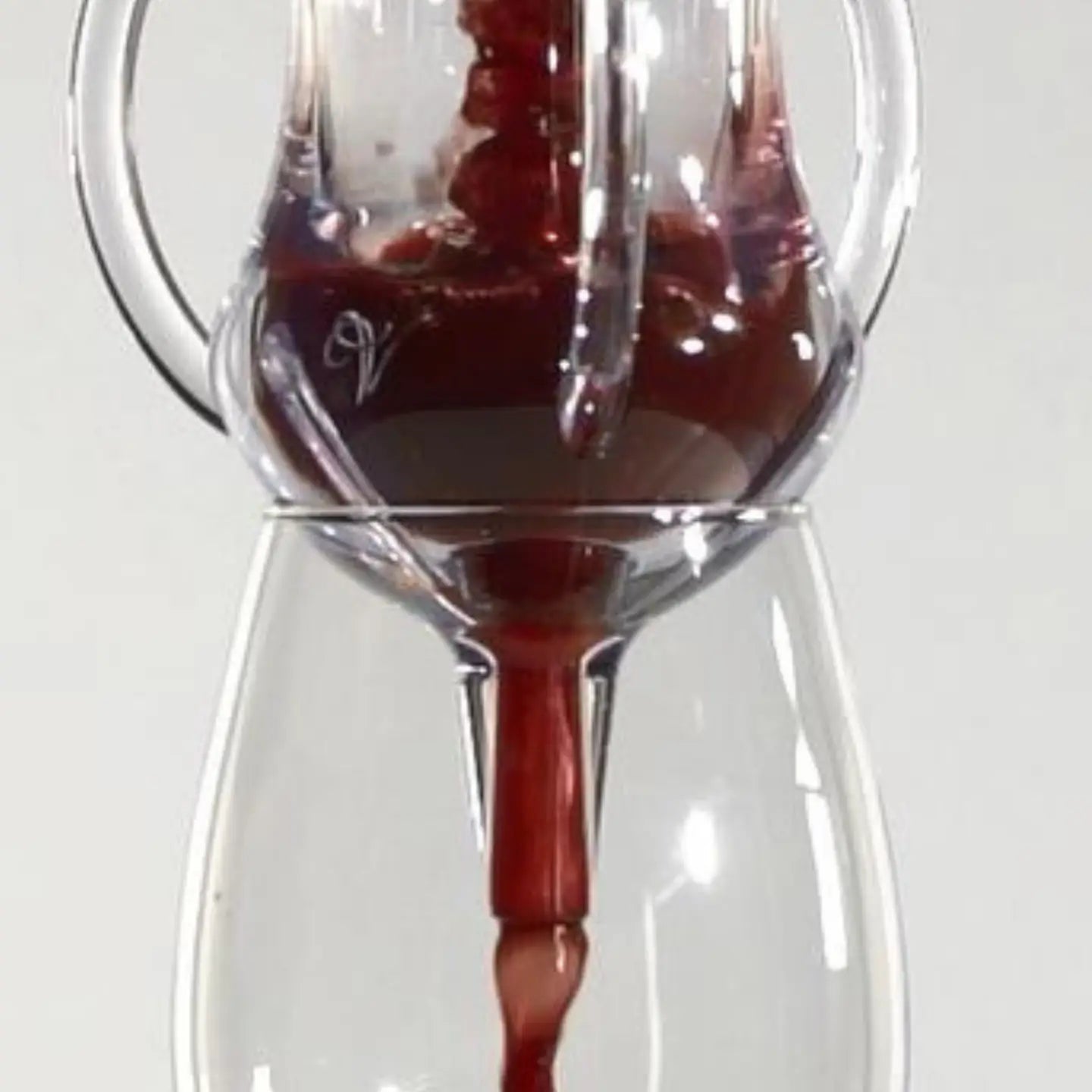 Vinitem wine aerator