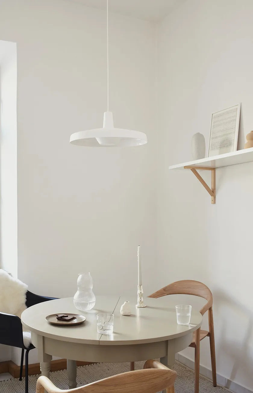 Arigato 45 white suspension