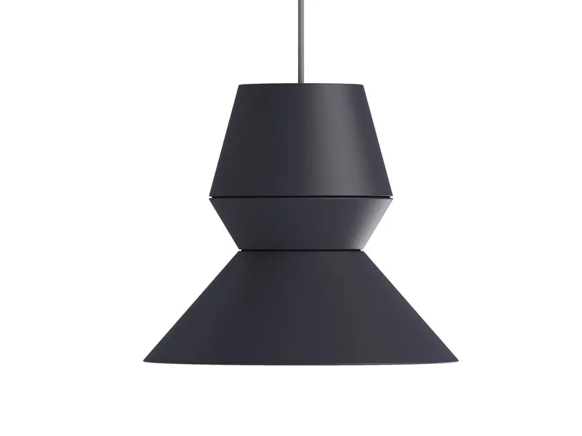 Ili Ili Prom Queen-hanger