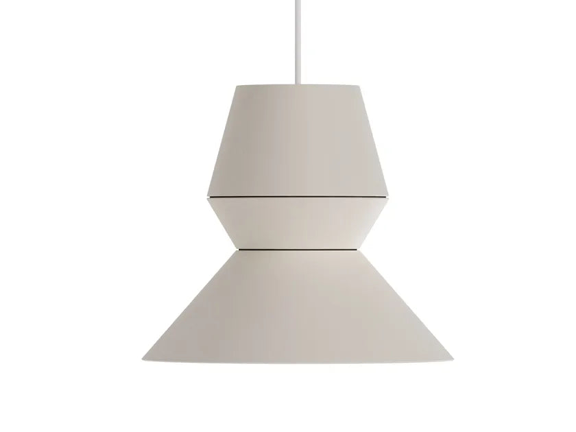 Ili Ili Prom Queen-hanger