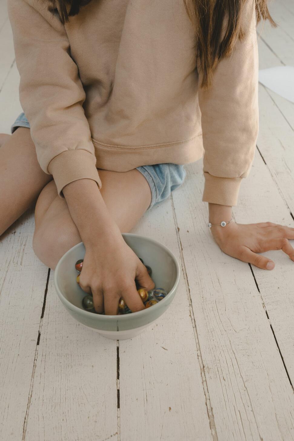 M Cantine Gray Oxide Kom