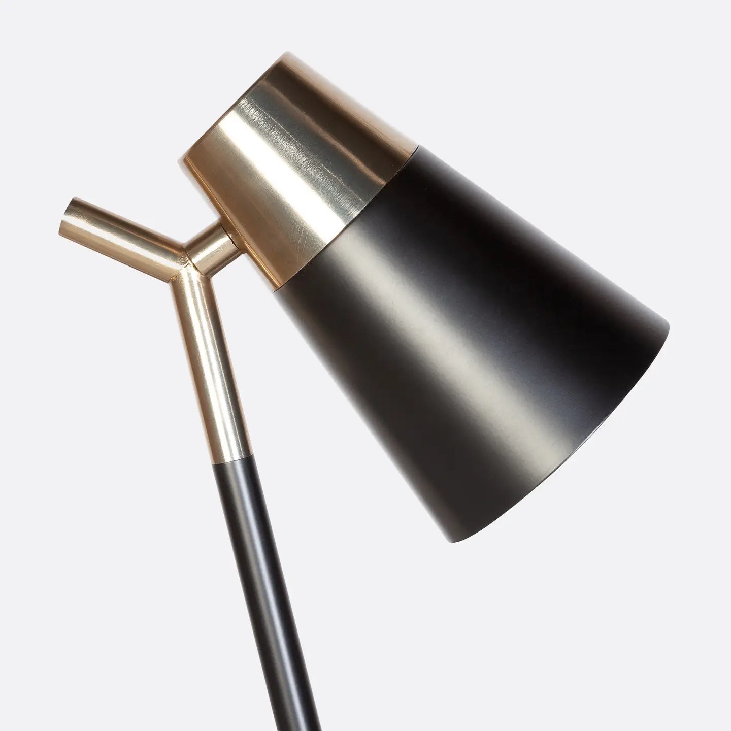 Alice table lamp
