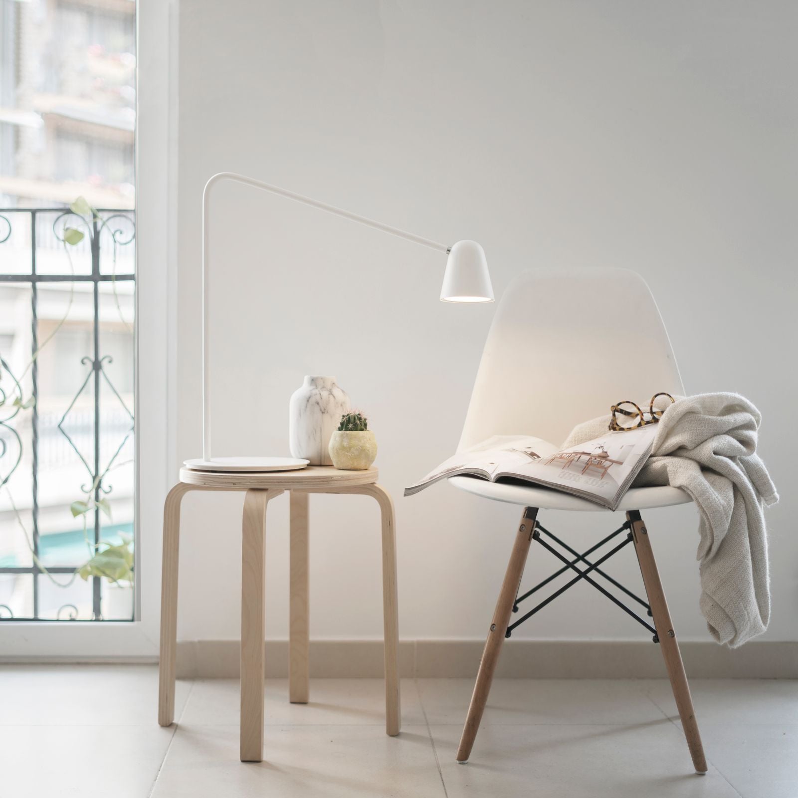 Ili Ili Coney Cone Suspension