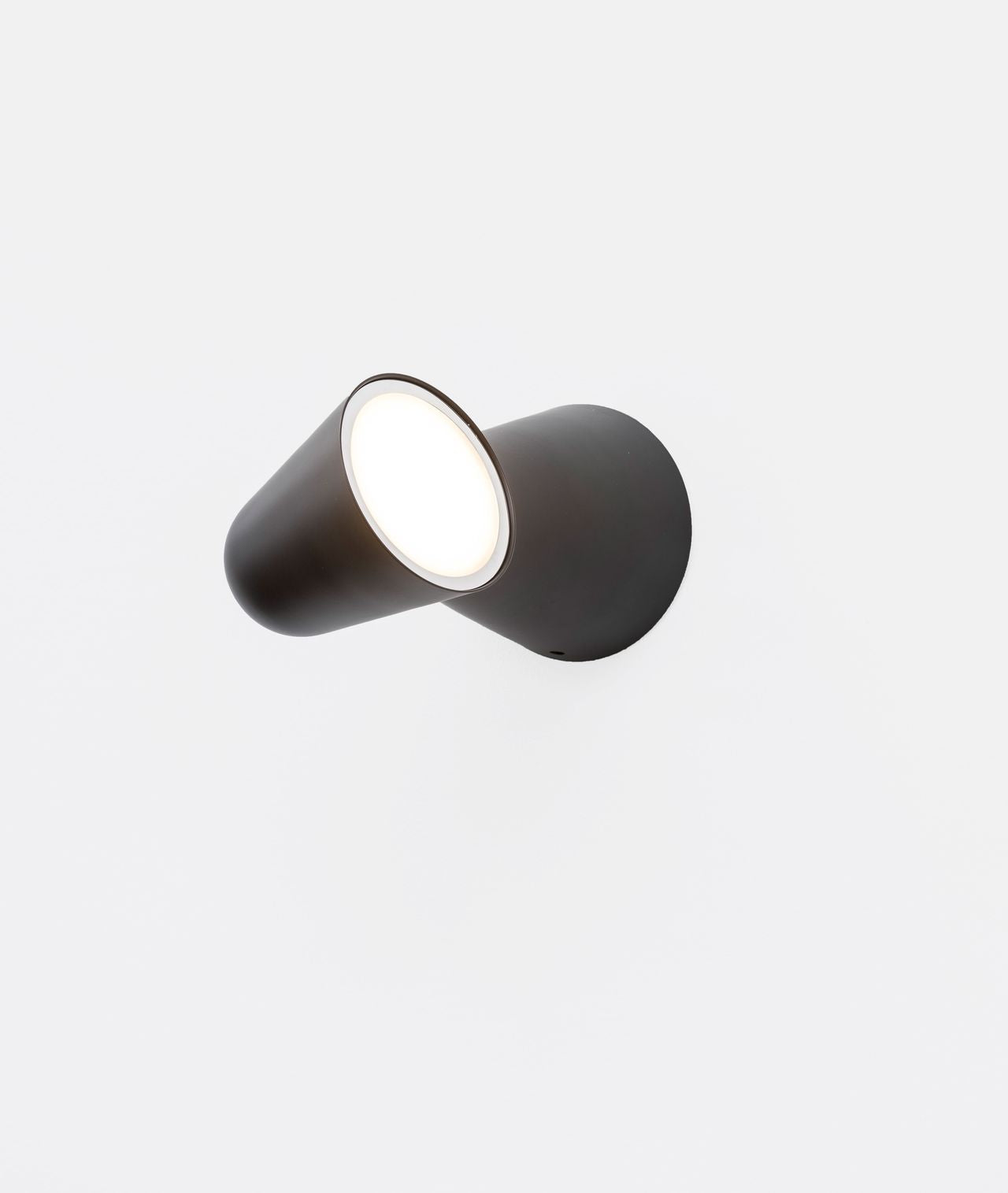 Ili Ili Coney Cone Suspension
