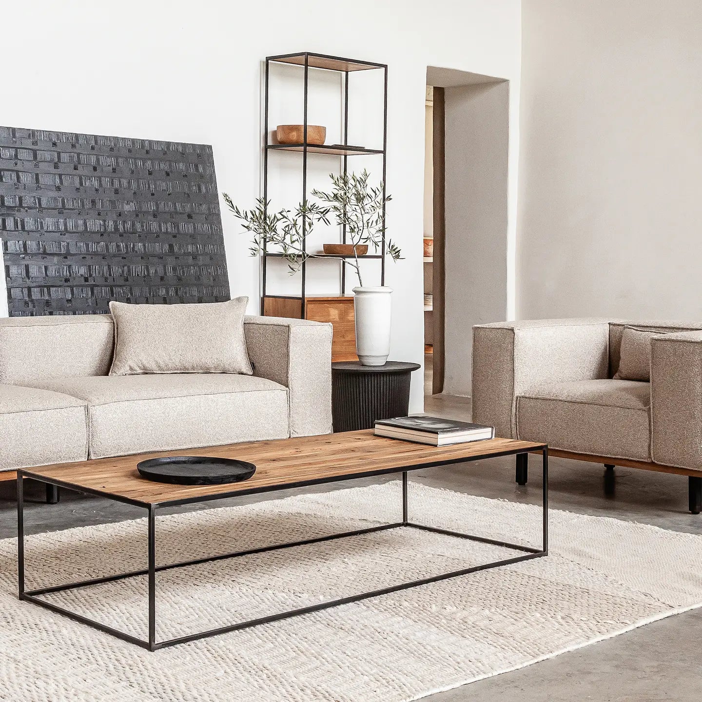 Onetwo big coffee table