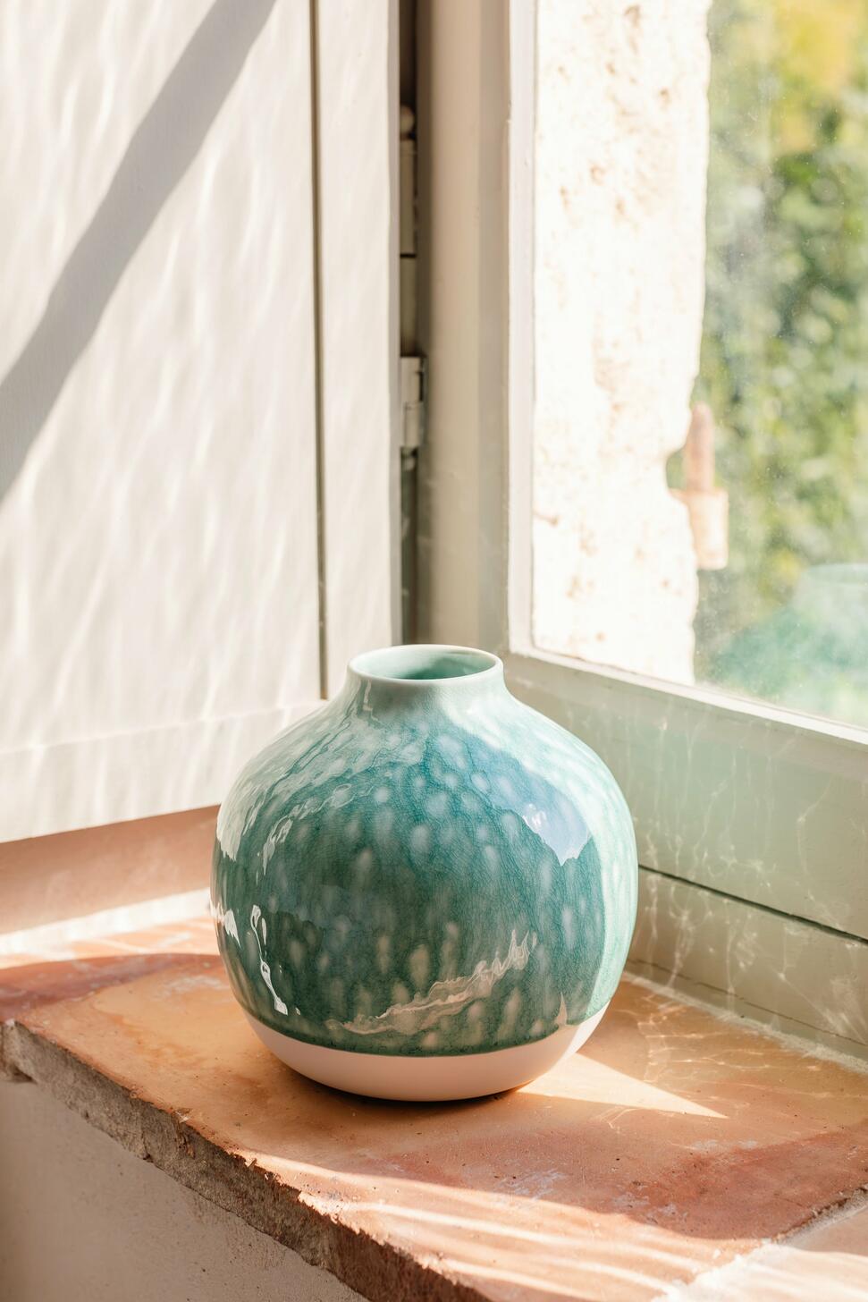 Jade Medlar Vase