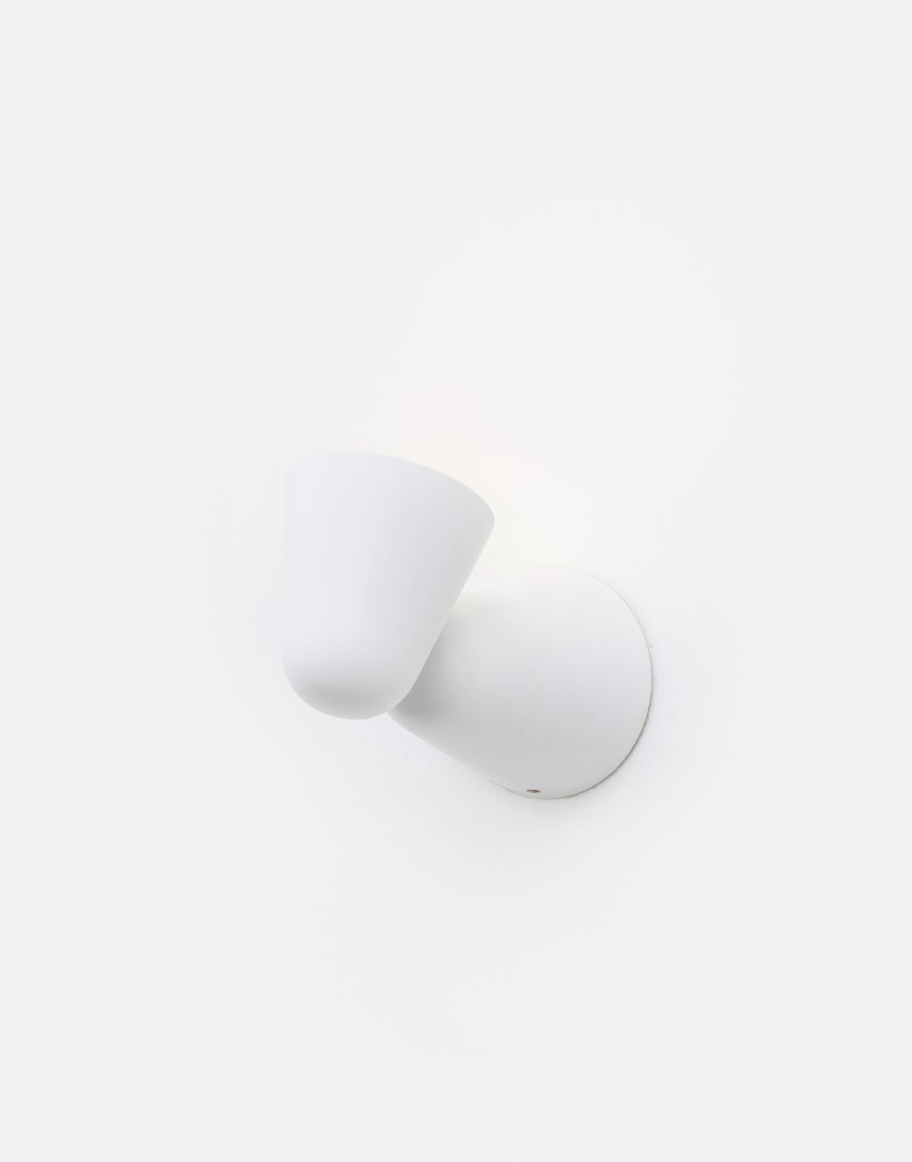 Ili Ili Coney Cone Suspension