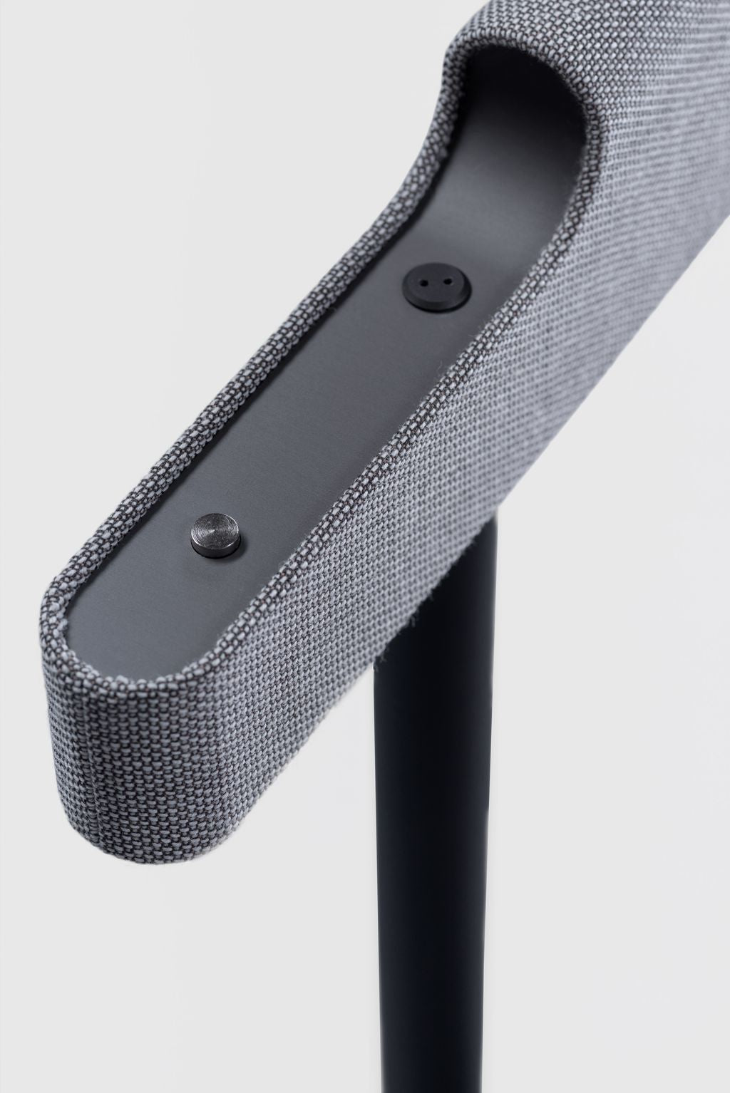 Ili Ili Coney Cone Suspension