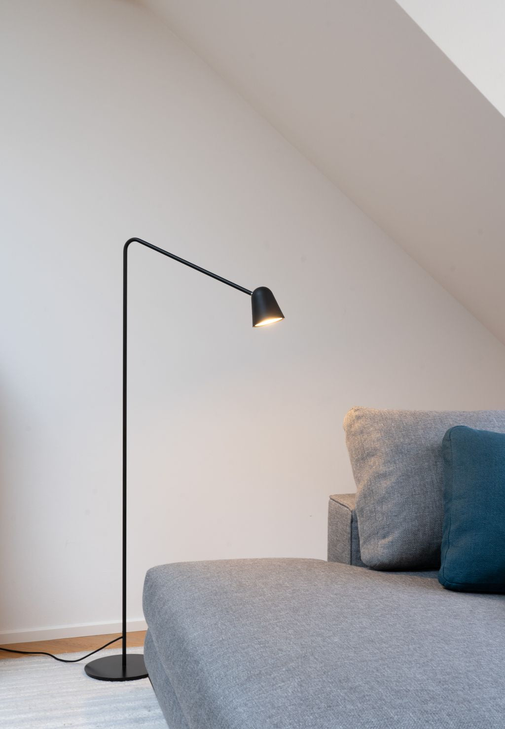 Ili Ili Coney Cone Suspension