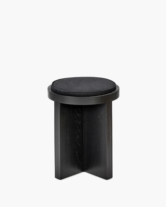 Tabouret noir avec coussin noir Tabu