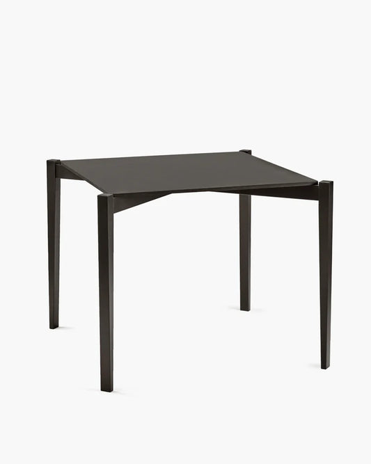 Table carrée chêne brun Eloïs