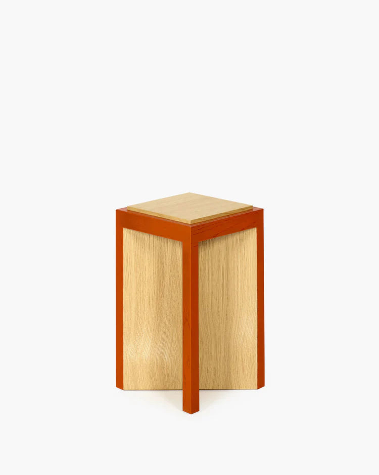 Kubé 4 cream oak side table