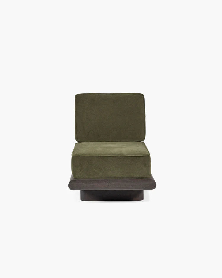 Varen fluwelen bank + bruin eiken frame Ono 1