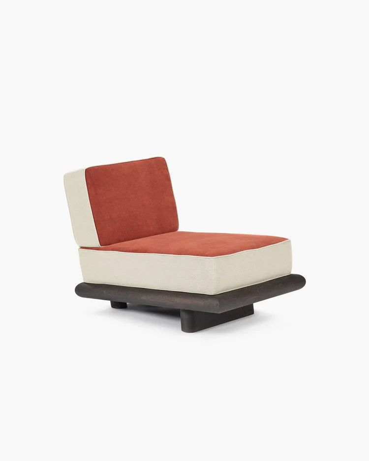 Oranje fluwelen bank + calicot linnen + bruin eiken frame Ono 1