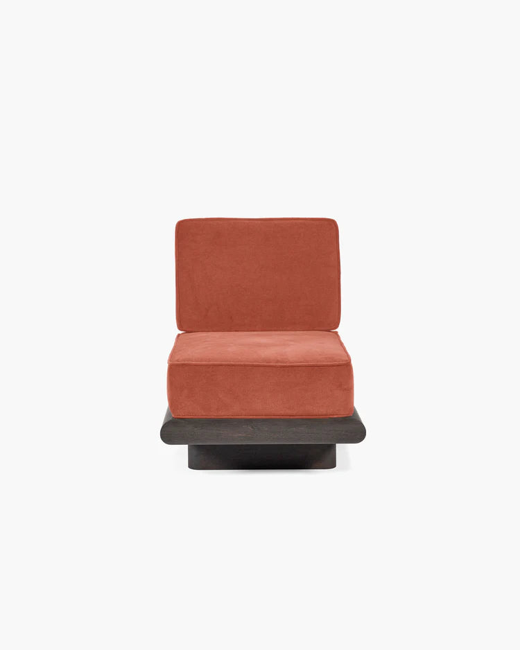 Oranje fluwelen bank + bruin eiken frame Ono 1