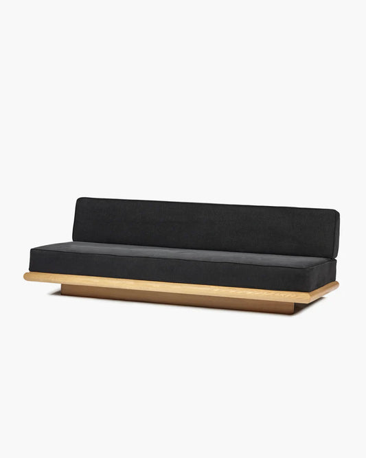 Canapé noir licot + cadre chêne naturel Ono 3