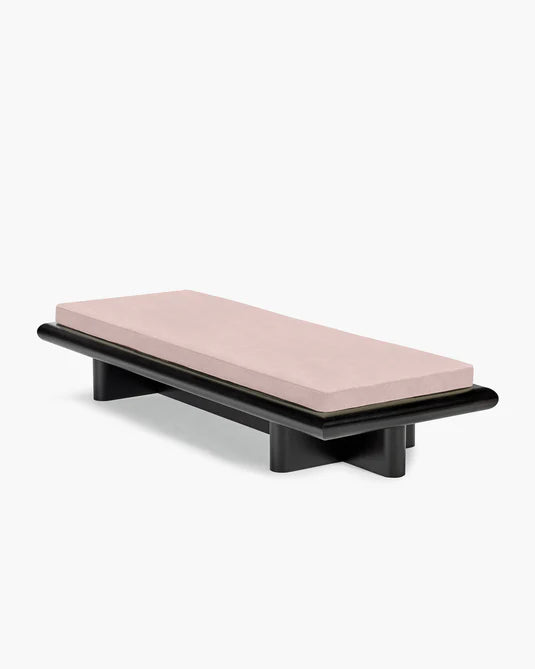 Taka roze fluwelen L-bank + donker gebeitst tulpframe