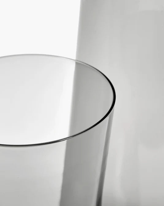 Carafe S gris fumé Cena