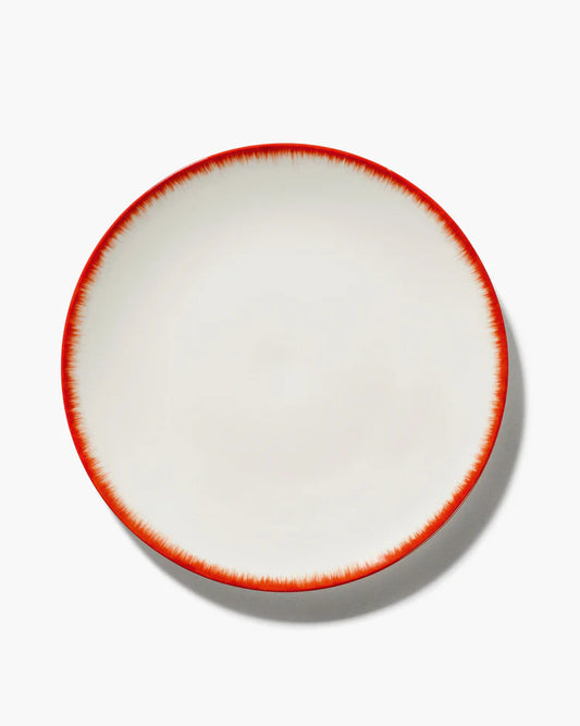 Assiette à dîner blanc/rouge variation 2 Dé