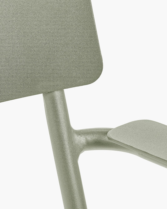 August Green Outdoor Lounge Chair