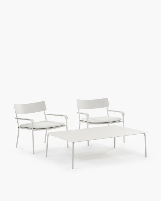 August Sable Outdoor Coffee Table 