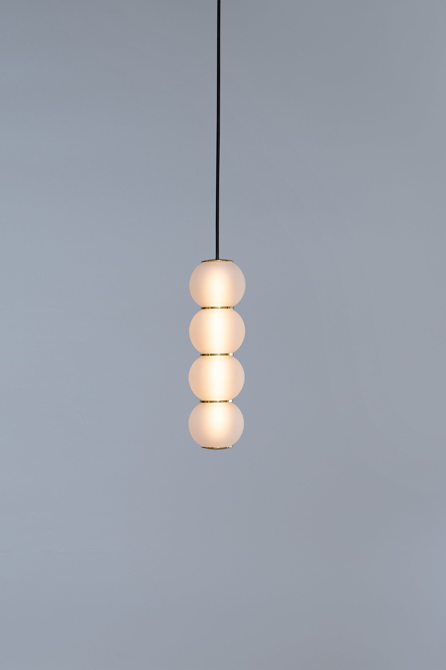 Ili Ili Coney Cone Suspension