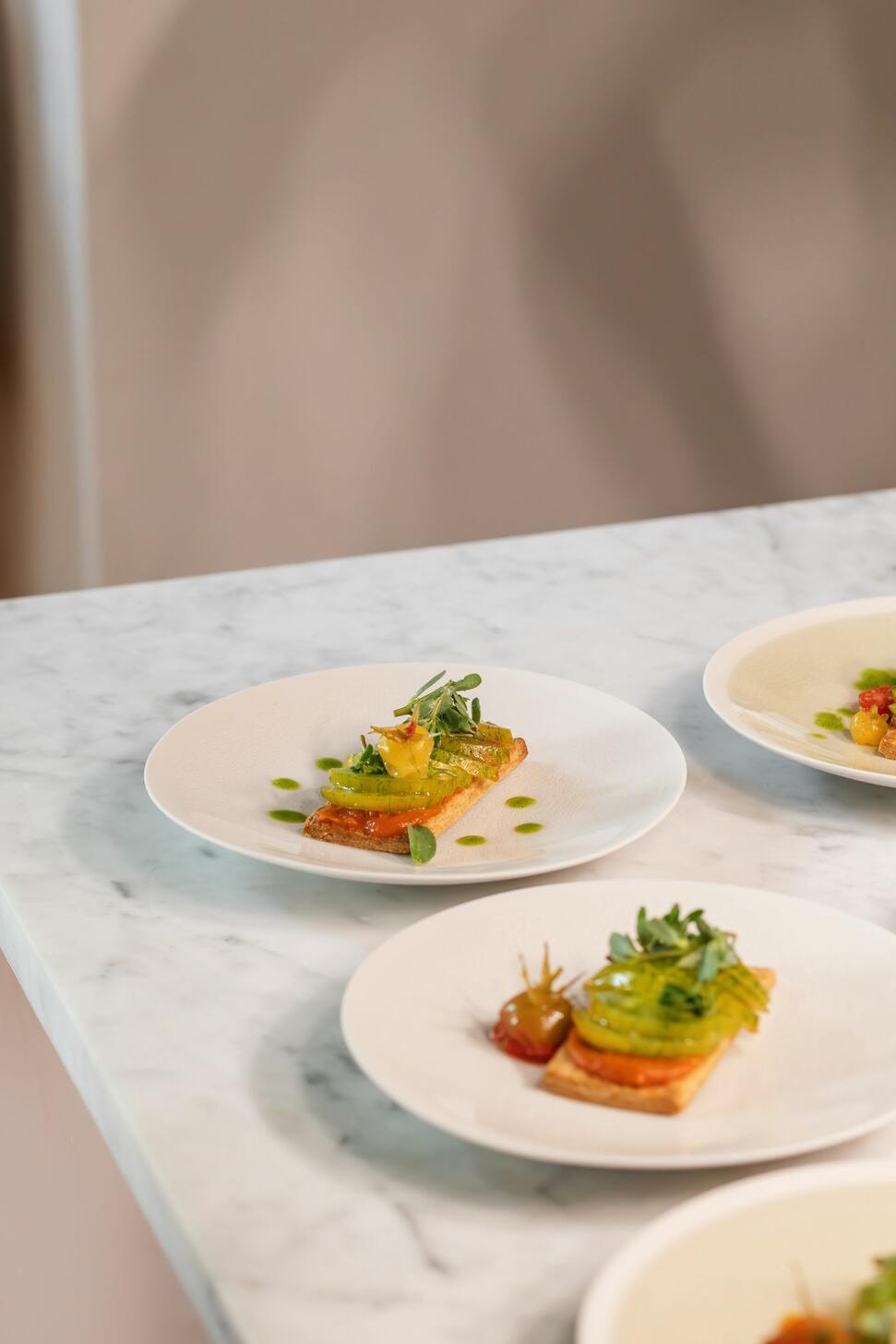 S Epure Quartz Plate