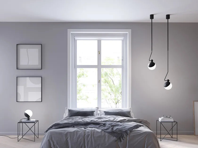 Dot S zwarte bijzettafel