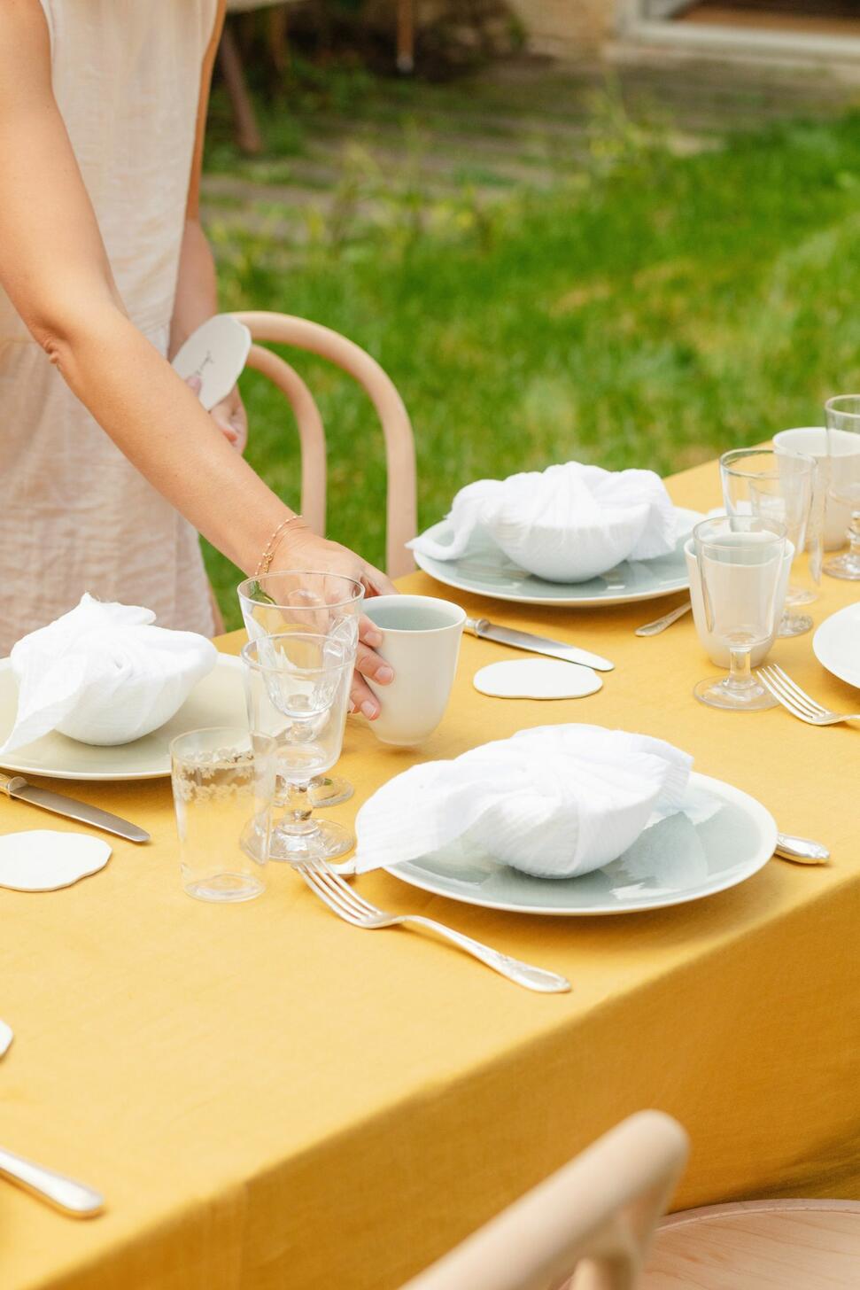 L Epure Cashmere Plate