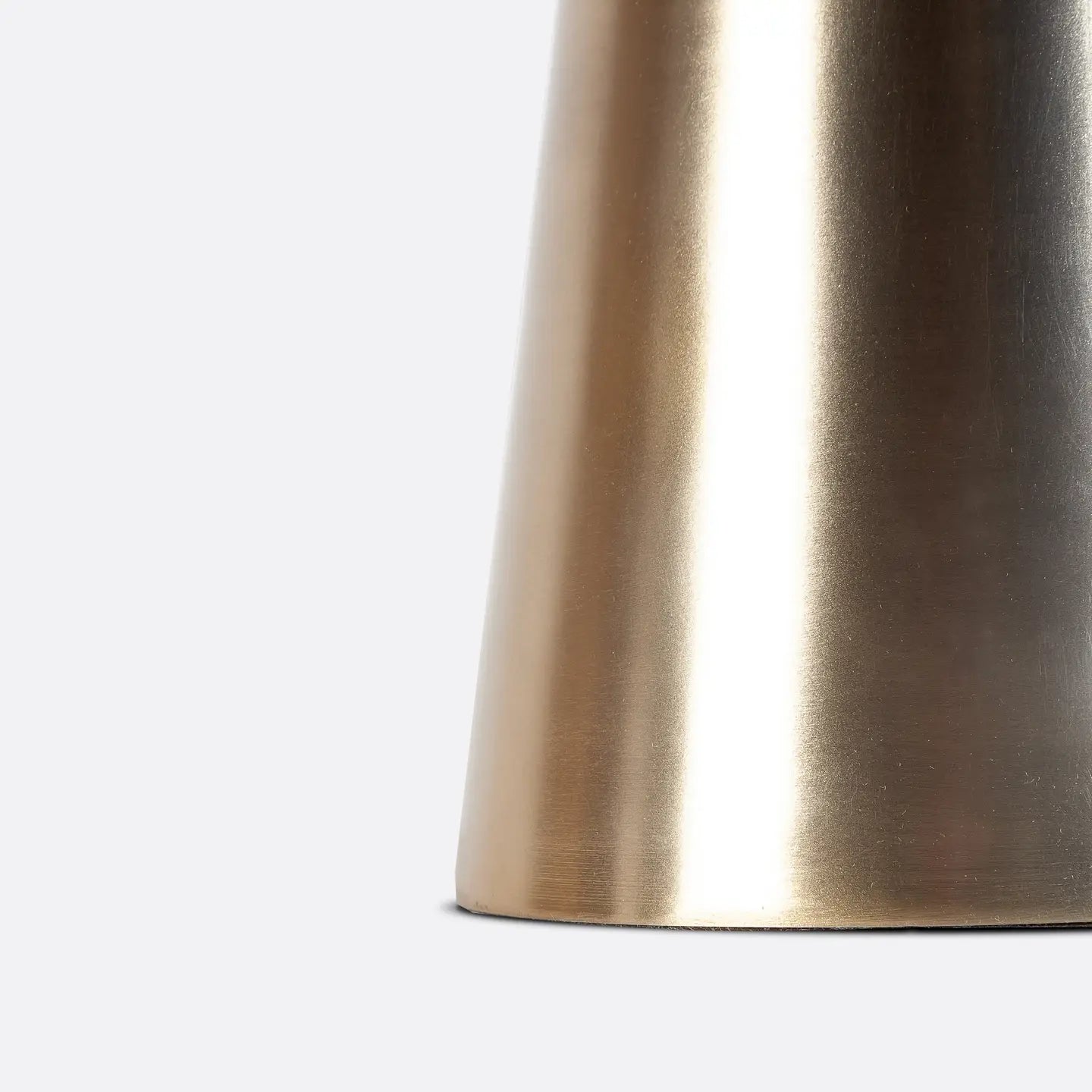 Jamur table lamp